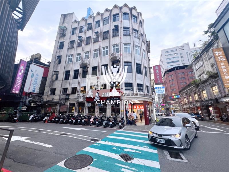【冠軍商仲】信二精裝三房一樓房屋室內格局與周邊環境