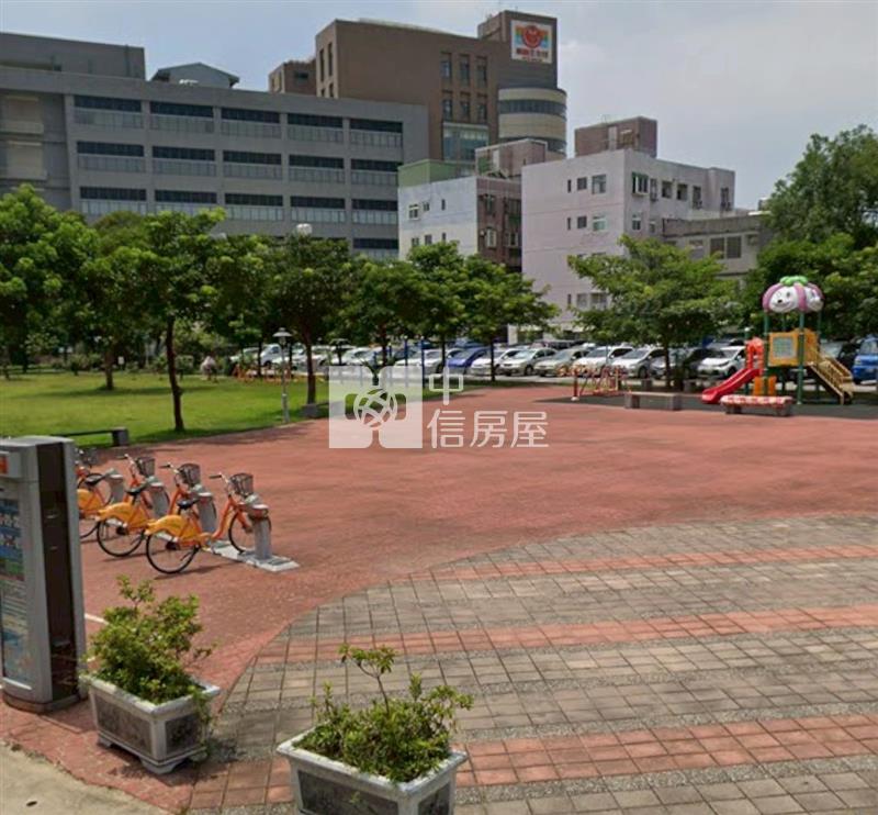 金陵路二段透天房屋室內格局與周邊環境