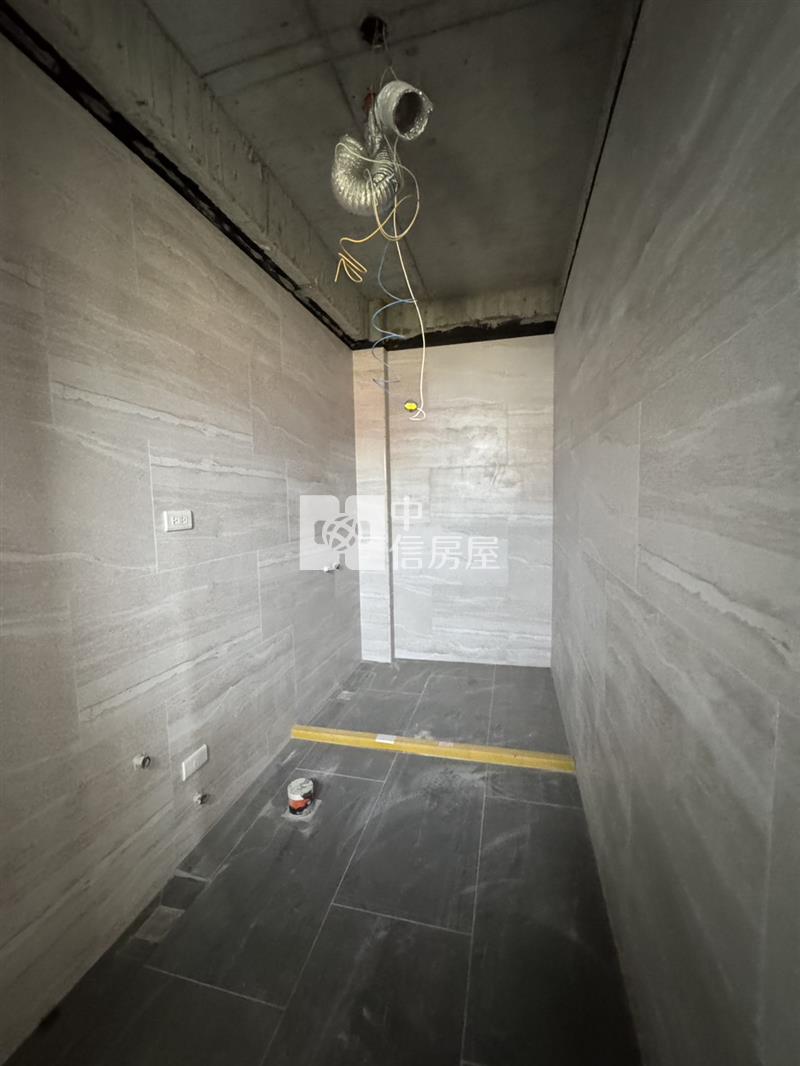 嘉義後庄獨棟全新電梯別墅房屋室內格局與周邊環境