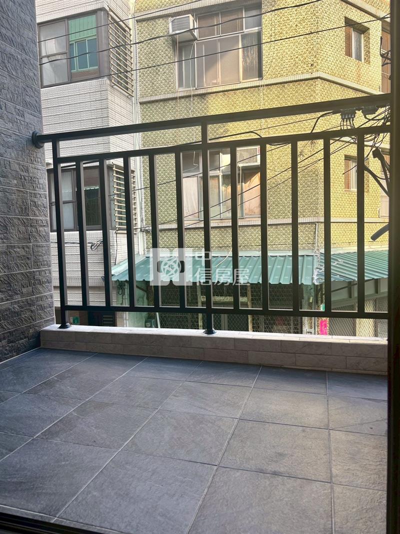 開元成大整修六套房(投資自住皆宜)美透天房屋室內格局與周邊環境