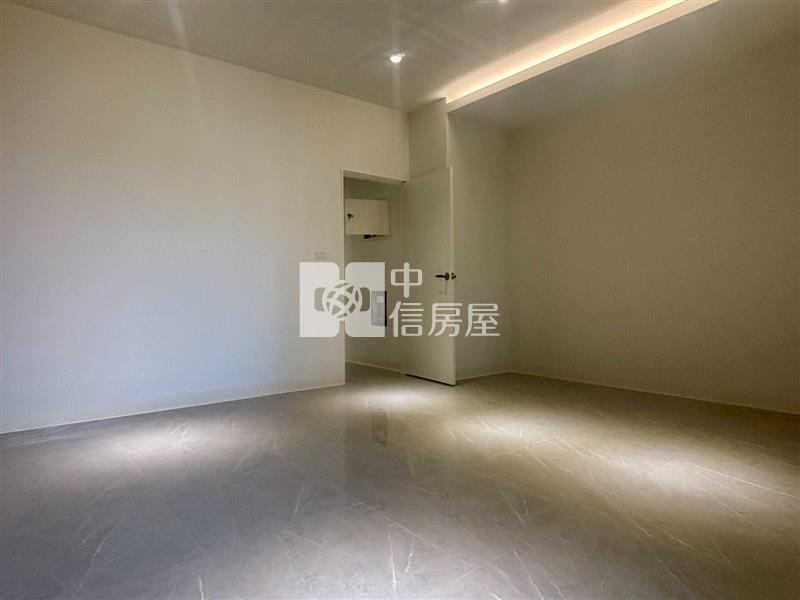 開元成大整修六套房(投資自住皆宜)美透天房屋室內格局與周邊環境