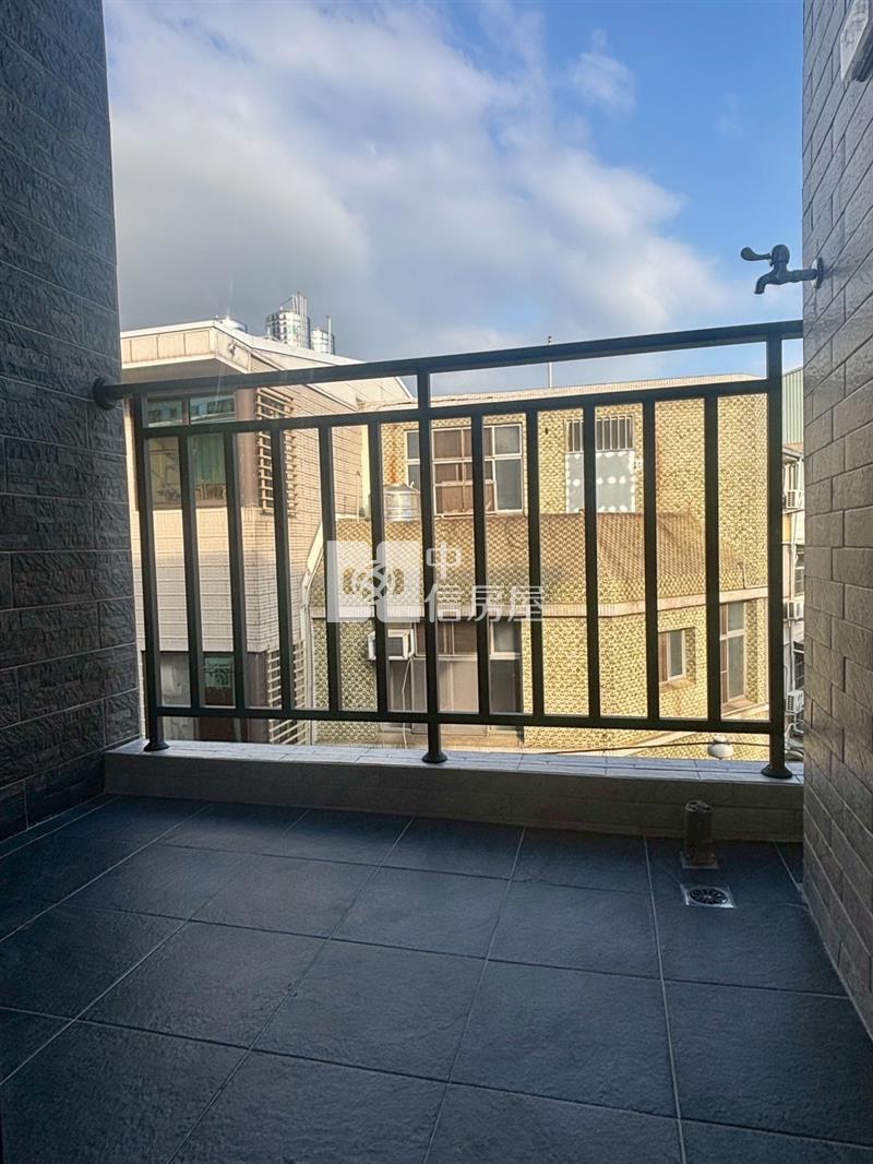 開元成大整修六套房(投資自住皆宜)美透天房屋室內格局與周邊環境
