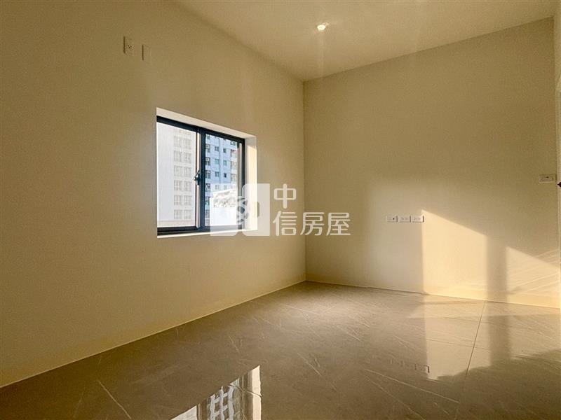 開元成大整修六套房(投資自住皆宜)美透天房屋室內格局與周邊環境