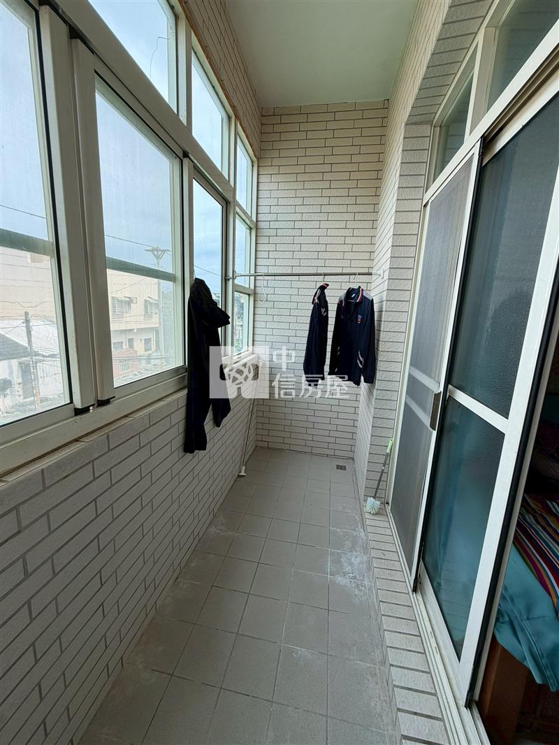 三盛透天房屋室內格局與周邊環境