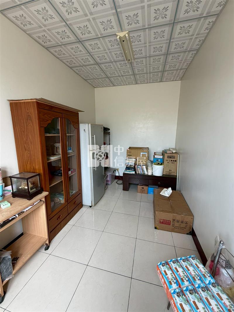 三盛透天房屋室內格局與周邊環境