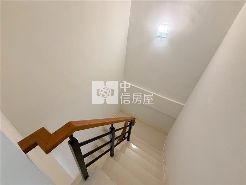 近寶仁國小裝潢美透天房屋室內格局與周邊環境