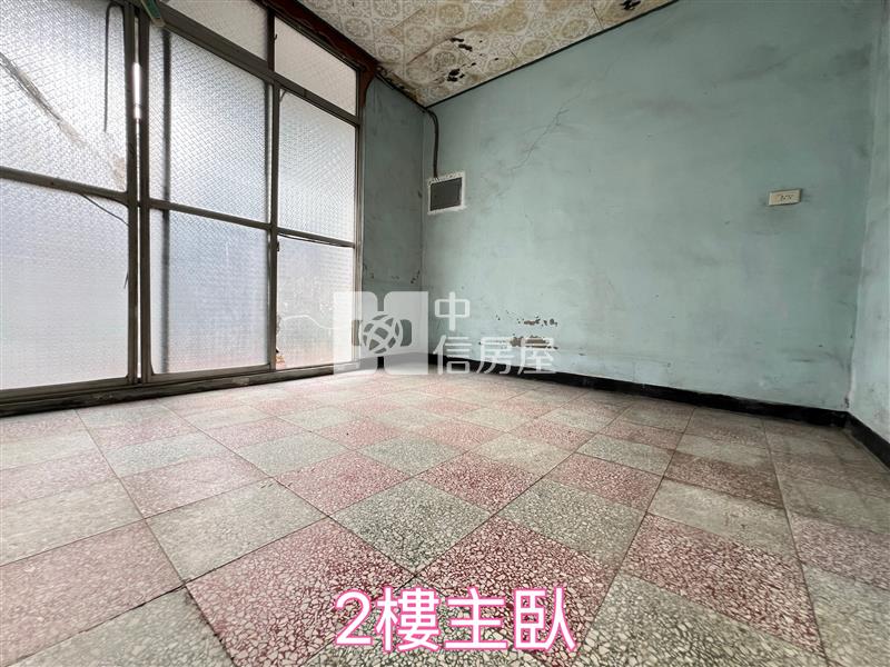 山子頂南豐路面寬透天房屋室內格局與周邊環境