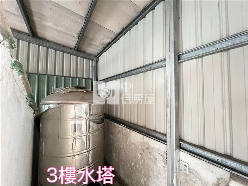 山子頂南豐路面寬透天房屋室內格局與周邊環境
