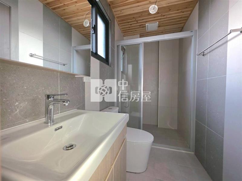 善化近台積全新大面寬電梯雙車墅B2房屋室內格局與周邊環境
