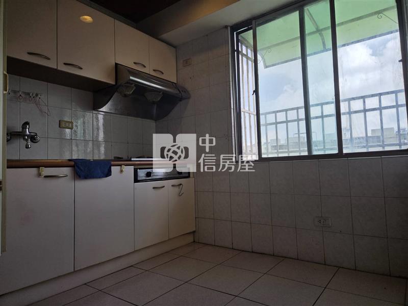 東區仁和路宜居三房房屋室內格局與周邊環境