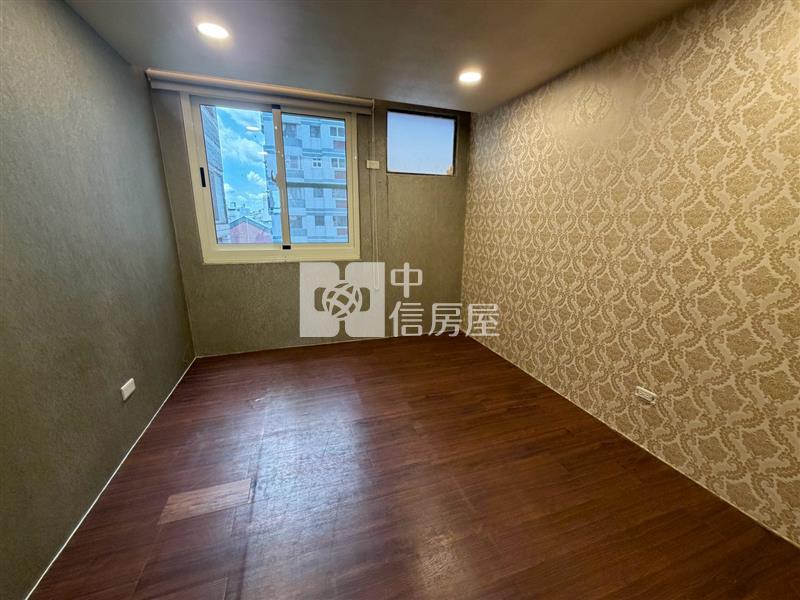 鎮南國小旁亮麗三房房屋室內格局與周邊環境