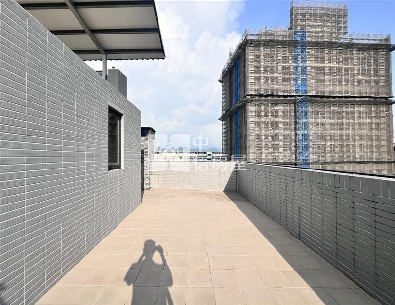 弘文中學角間大面寬電梯透店房屋室內格局與周邊環境