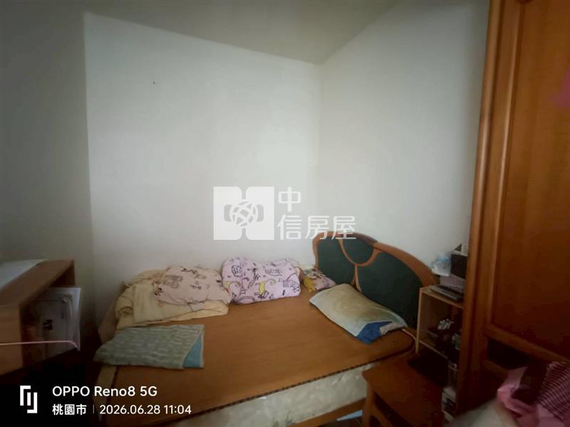 中壢體育園區旁活巷透天房屋室內格局與周邊環境