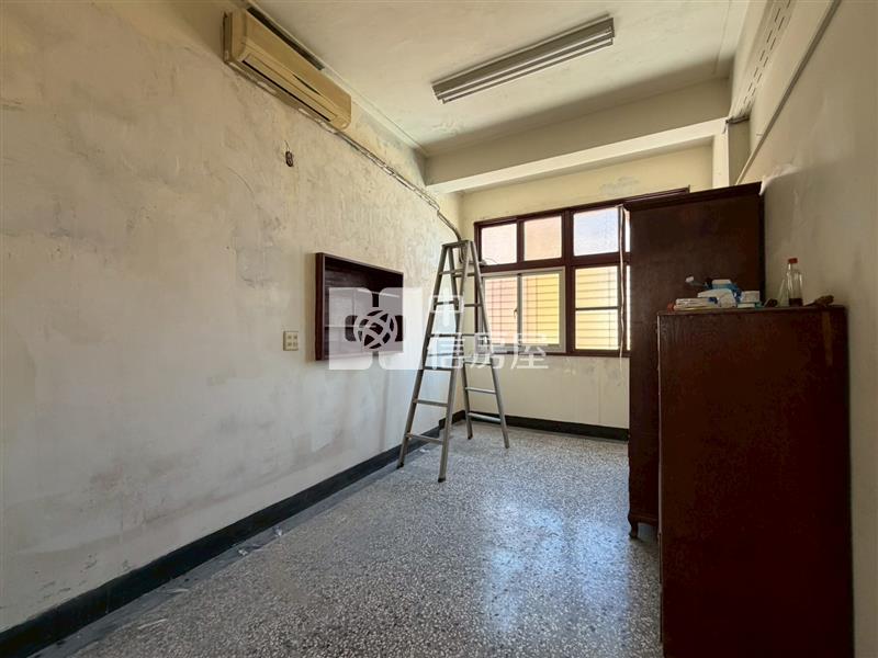中西區拾光老屋持分釋出房屋室內格局與周邊環境