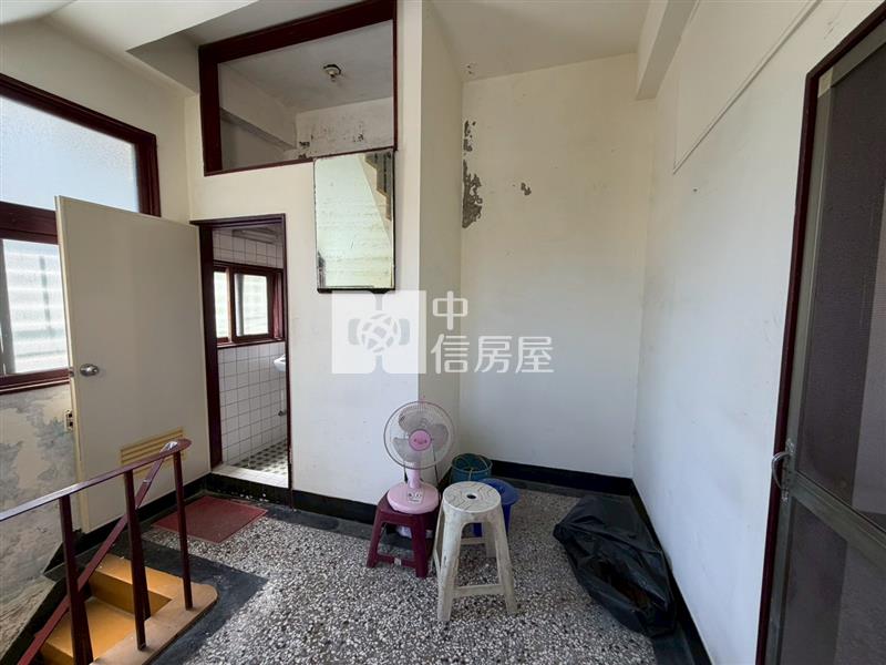中西區拾光老屋持分釋出房屋室內格局與周邊環境