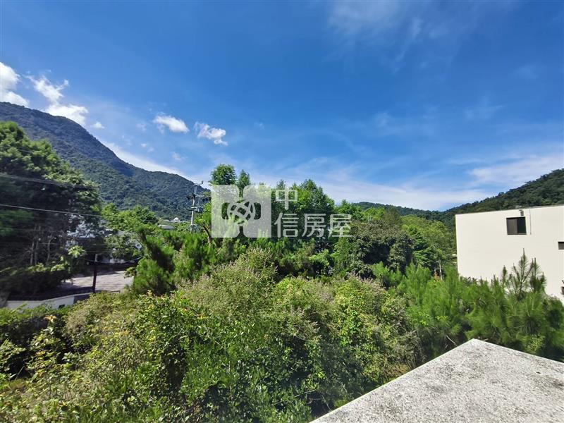 鯉魚潭景觀農舍房屋室內格局與周邊環境