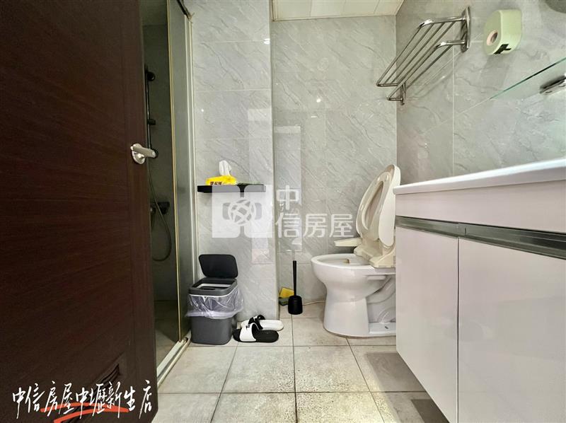 大園工業區精美2+1房車房屋室內格局與周邊環境