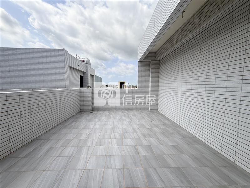 學甲市區併排雙車墅房屋室內格局與周邊環境