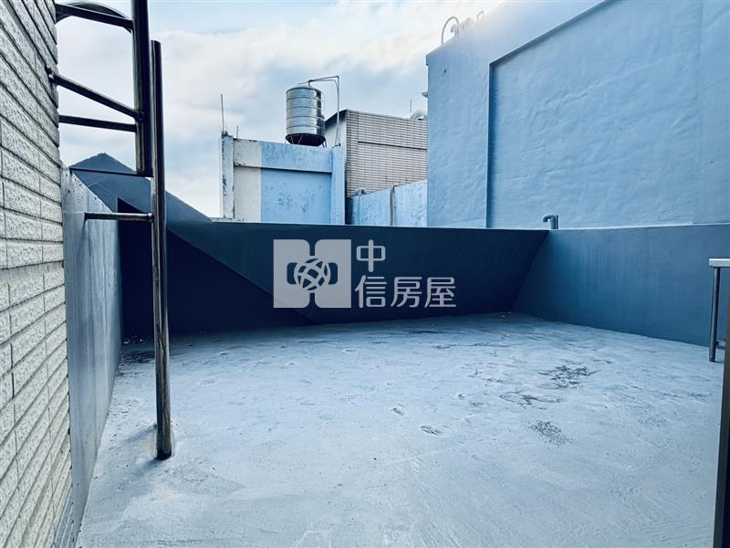 東大南寮國小旁五房透天房屋室內格局與周邊環境