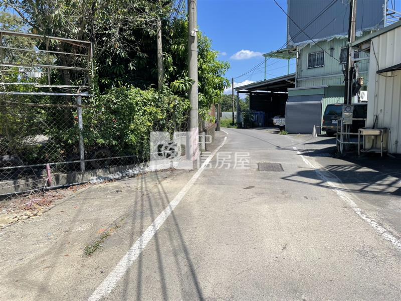 籃城530美農地房屋室內格局與周邊環境