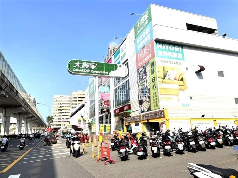一點利三木加拿大3+1房大平車房屋室內格局與周邊環境