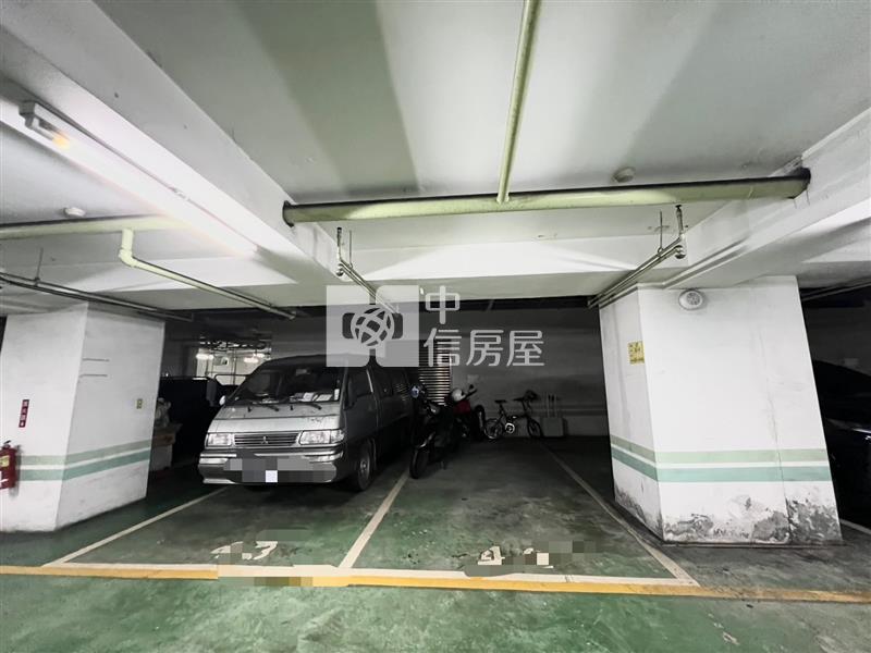 一點利三木加拿大3+1房大平車房屋室內格局與周邊環境