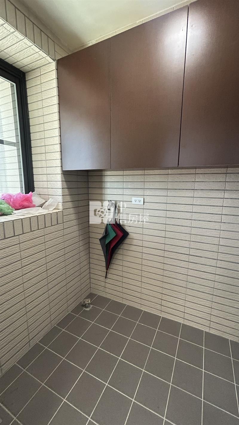 D1-54中正路看景華廈房屋室內格局與周邊環境