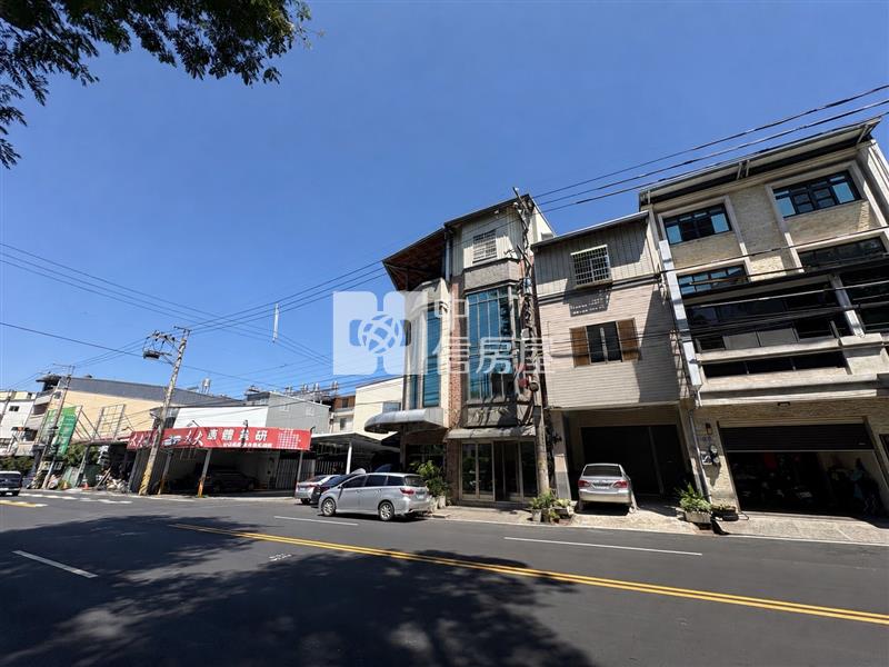 面校園地理中心金透店房屋室內格局與周邊環境