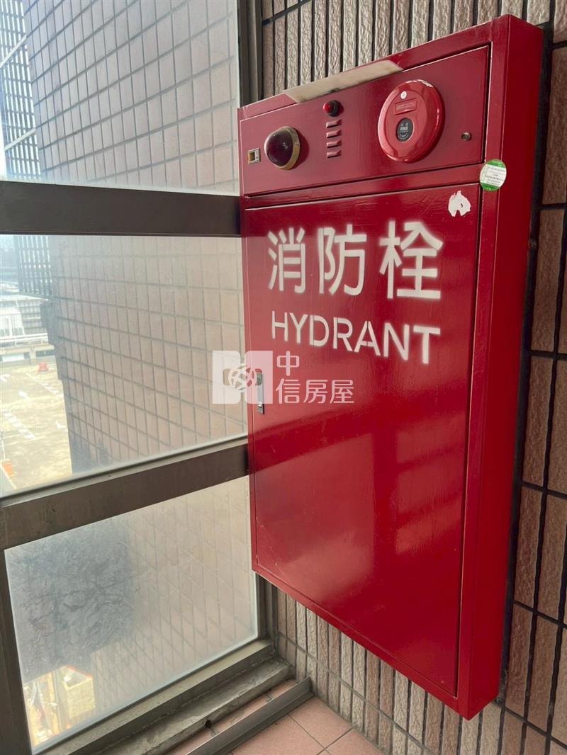 第一佳三房樓中樓房屋室內格局與周邊環境