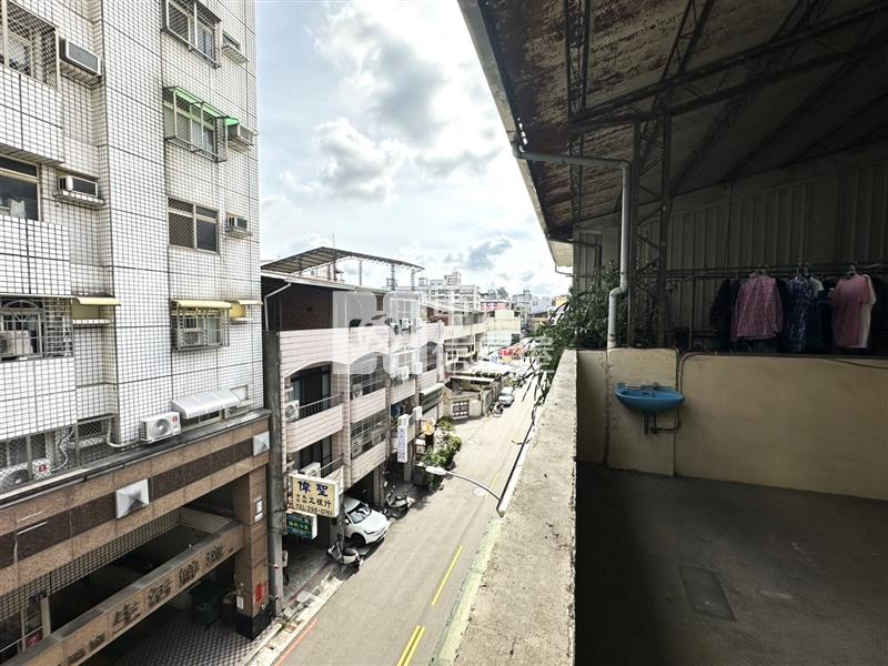 G7站旁正10米路透店房屋室內格局與周邊環境