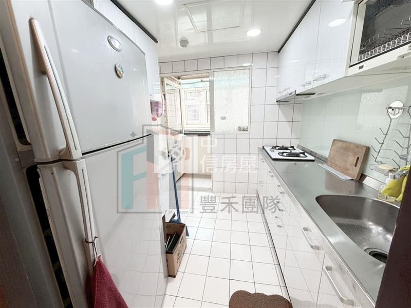 【豐禾】上南崁裝潢美電梯三房車房屋室內格局與周邊環境