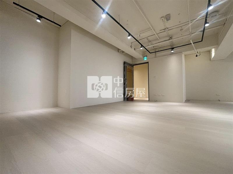 親親戲院旁超大巨型商辦房屋室內格局與周邊環境