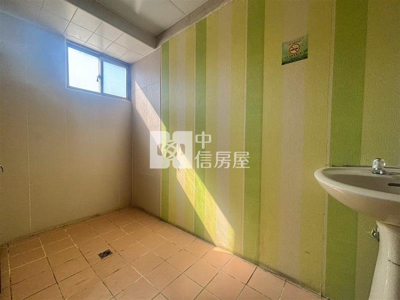 親親戲院旁超大巨型商辦房屋室內格局與周邊環境