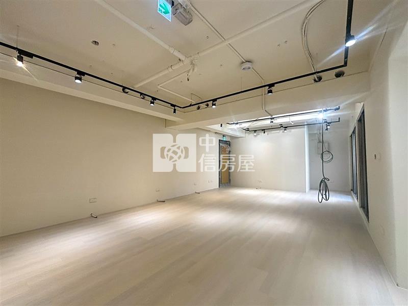 親親戲院旁超大巨型商辦房屋室內格局與周邊環境