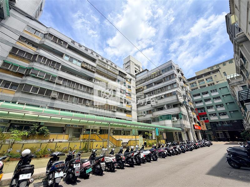 逢甲第五街收租套房房屋室內格局與周邊環境
