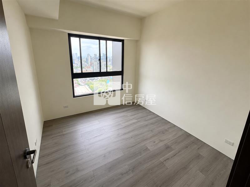 富宇藏富|全新未住高樓層三房B1平車房屋室內格局與周邊環境