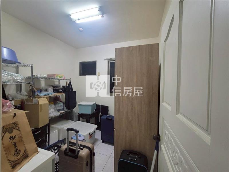 近麻豆國小3房平車華廈房屋室內格局與周邊環境