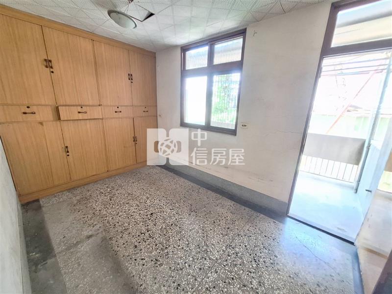 彰化員林僑信國小旁透天房屋室內格局與周邊環境