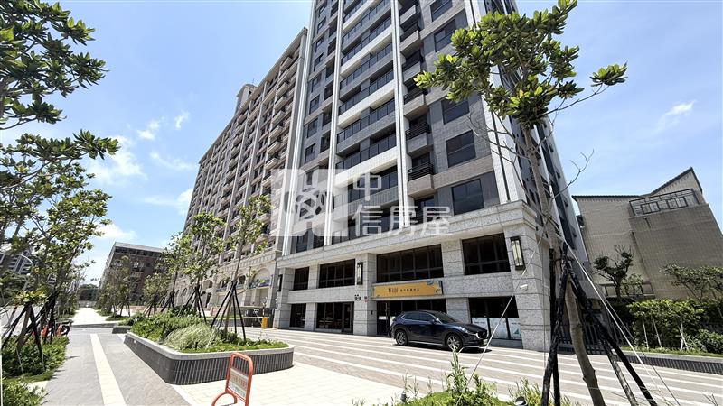 【神馬】客運園區-英堡日朗雙面採光邊間三房車房屋室內格局與周邊環境