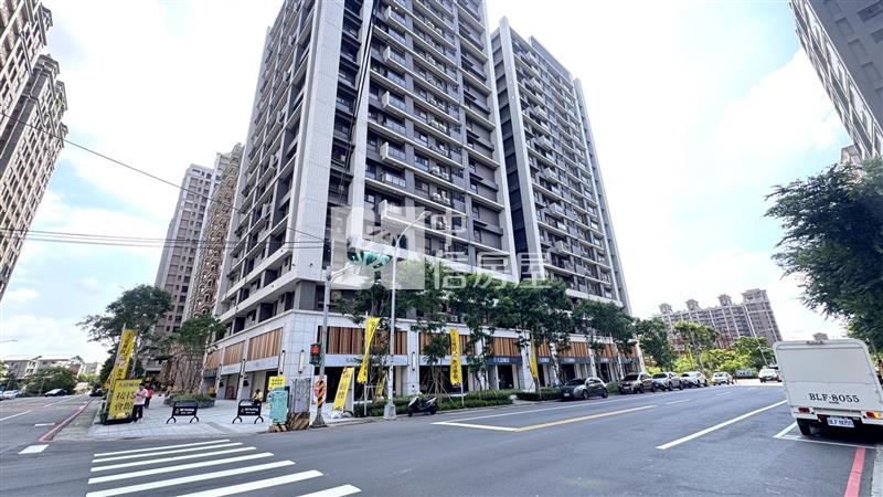 大清城双景觀三房車房屋室內格局與周邊環境