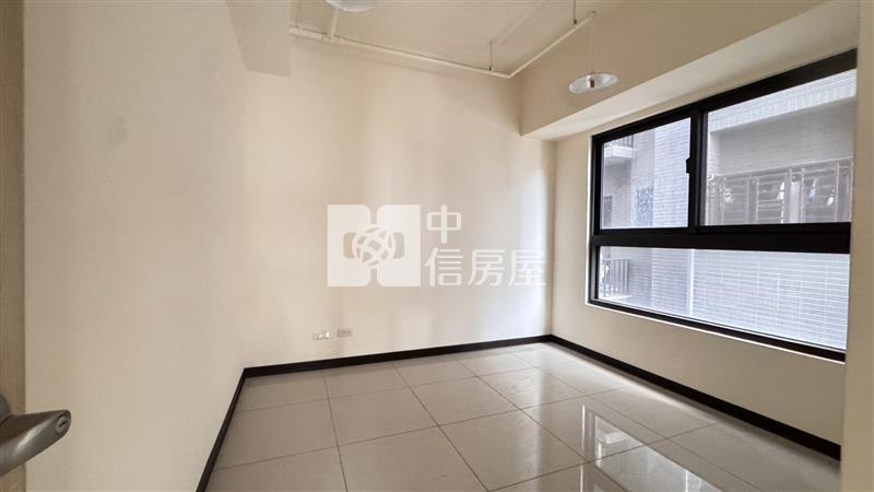 大清城双景觀三房車房屋室內格局與周邊環境