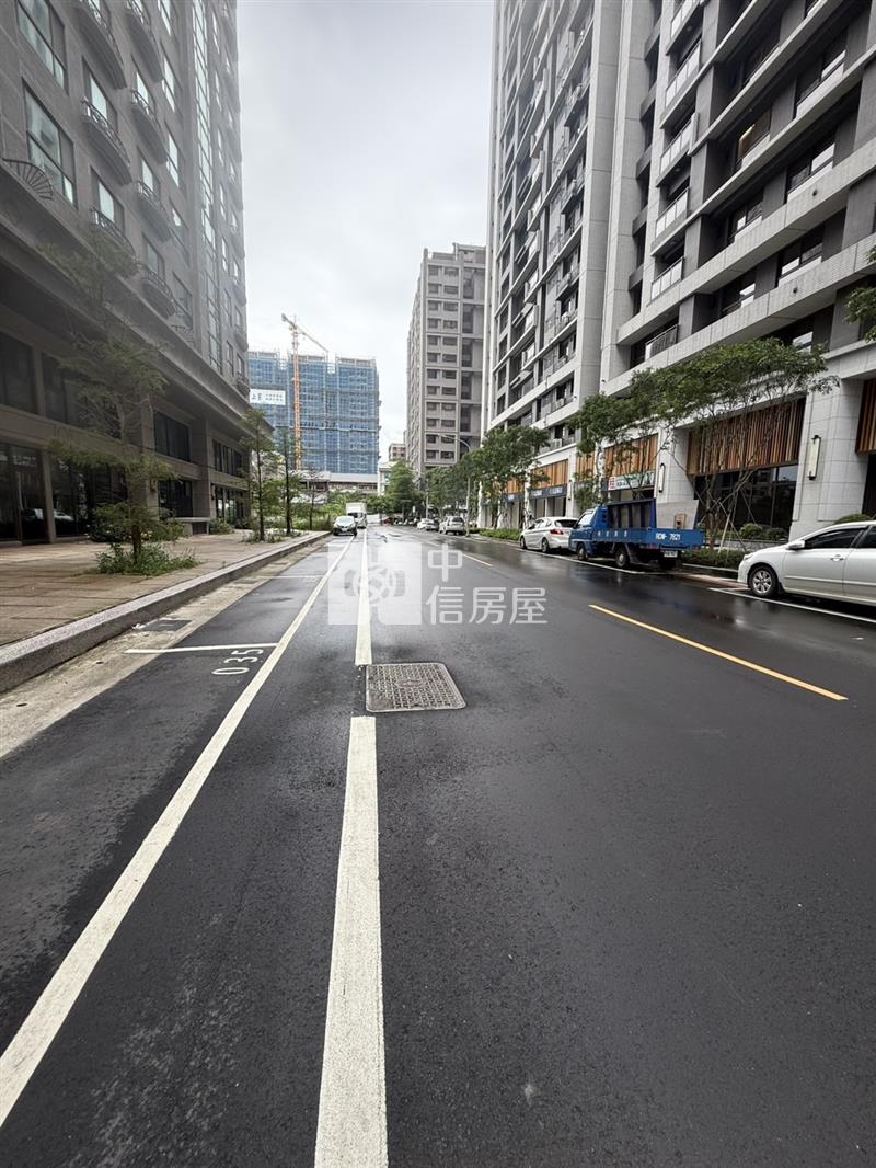 大清城双景觀三房車房屋室內格局與周邊環境