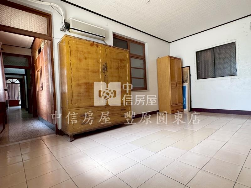 南陽養生別墅房屋室內格局與周邊環境