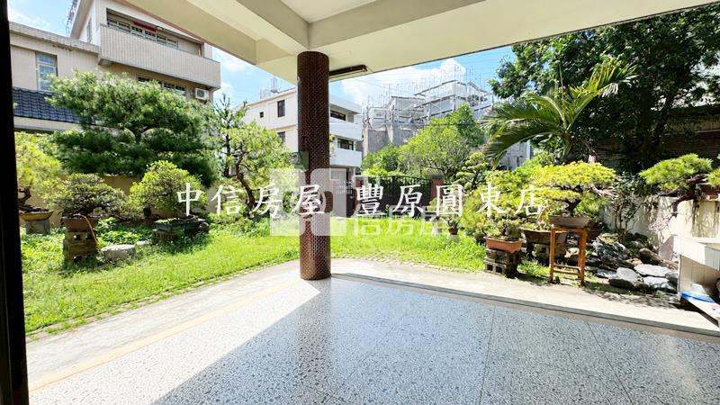 南陽養生別墅房屋室內格局與周邊環境
