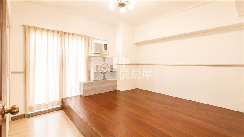 B-82智聖天廈房屋室內格局與周邊環境