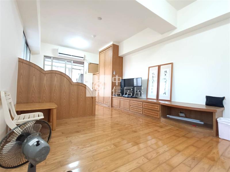 帝國邊間溫泉湯屋房屋室內格局與周邊環境