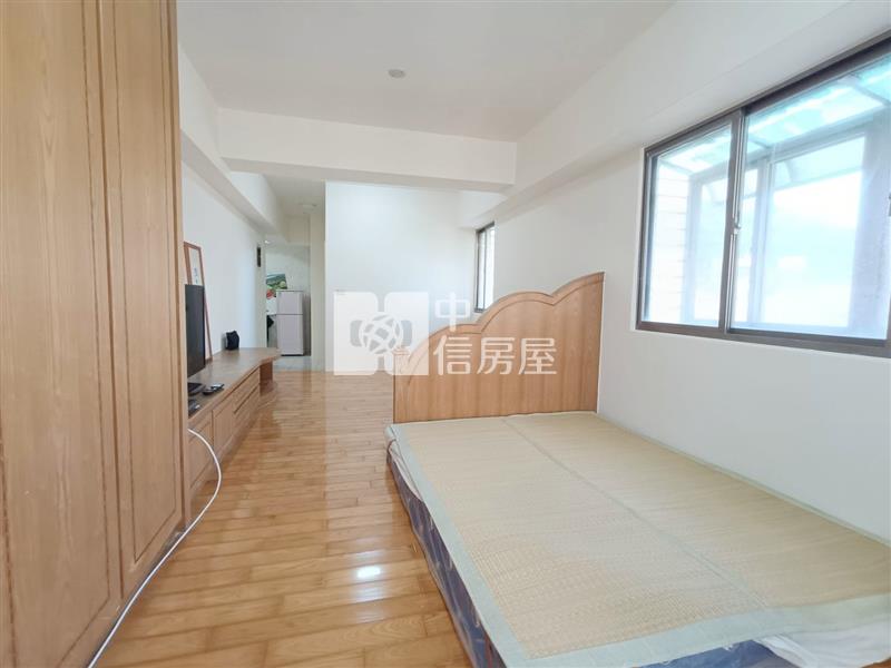 帝國邊間溫泉湯屋房屋室內格局與周邊環境