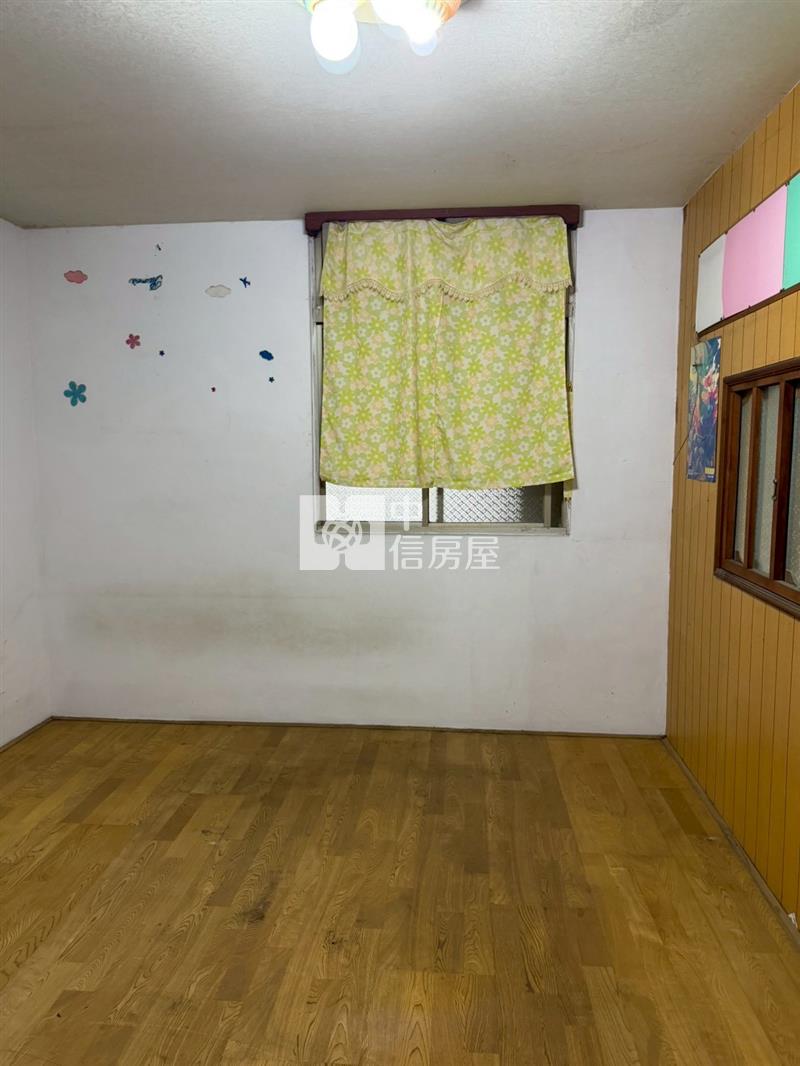 崙坪大面寬透天房屋室內格局與周邊環境