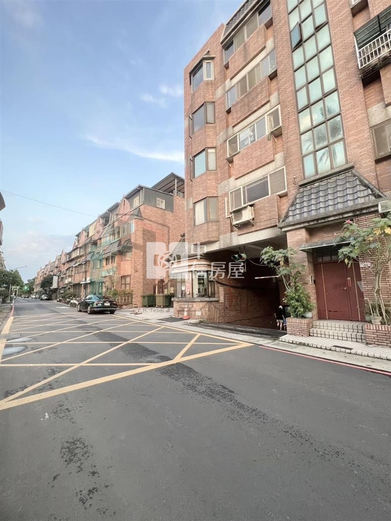 【豐禾】龍潭交流道整新三房車房屋室內格局與周邊環境