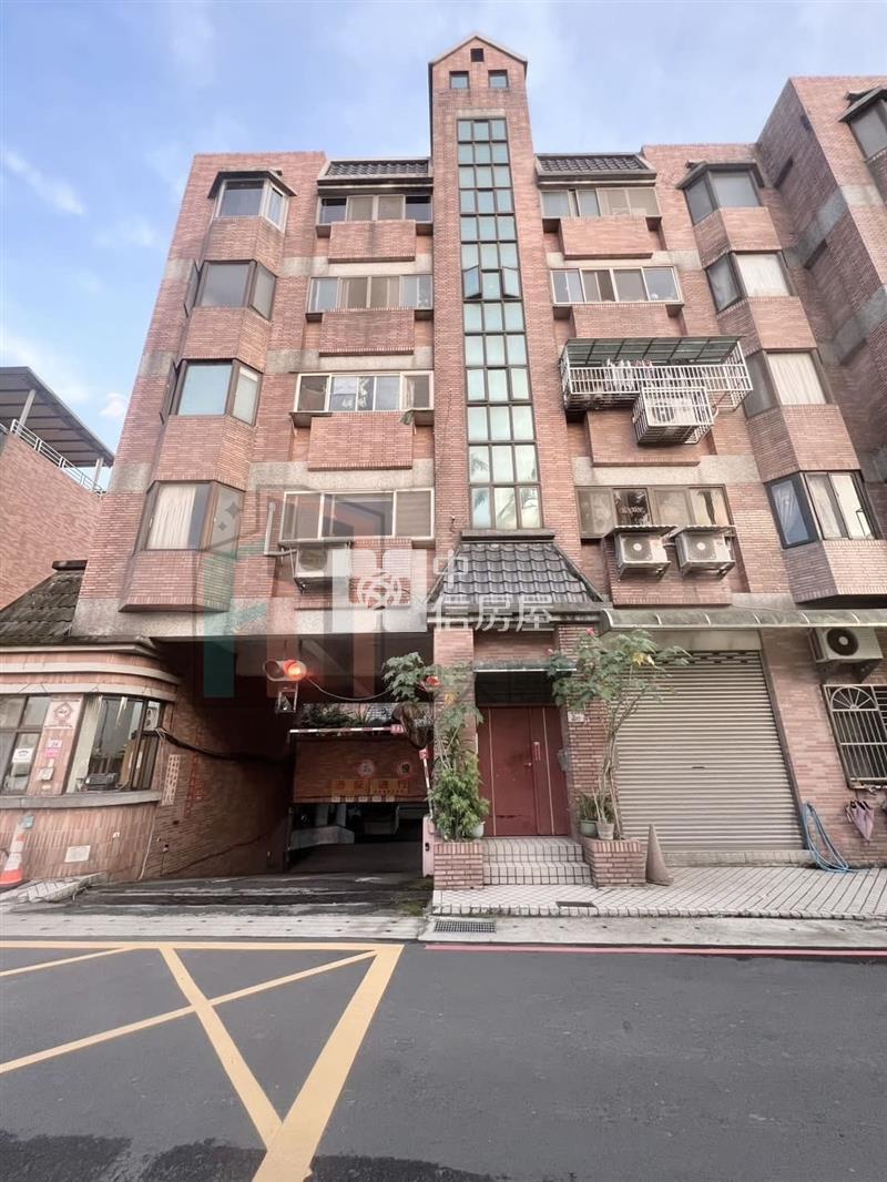【豐禾】龍潭交流道整新三房車房屋室內格局與周邊環境